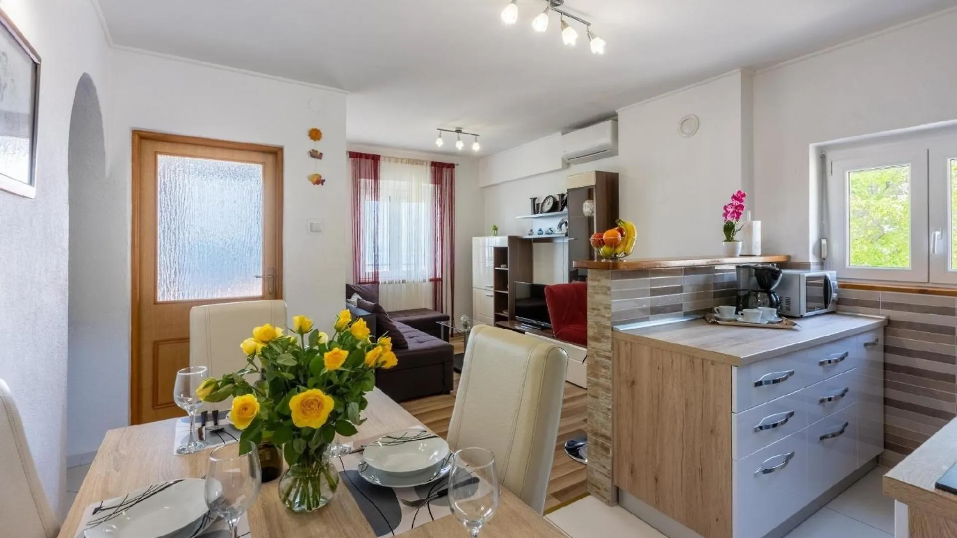 Apartment Ferienwohnung Fuer 4 Personen Ca 65 Qm In Crikvenica, Kvarner Bucht Crikvenica Und Umgebung